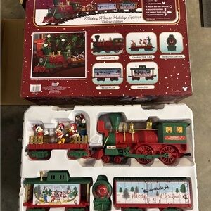 Mickey Mouse Deluxe Edition | Holiday Express Train Set with Remote Control